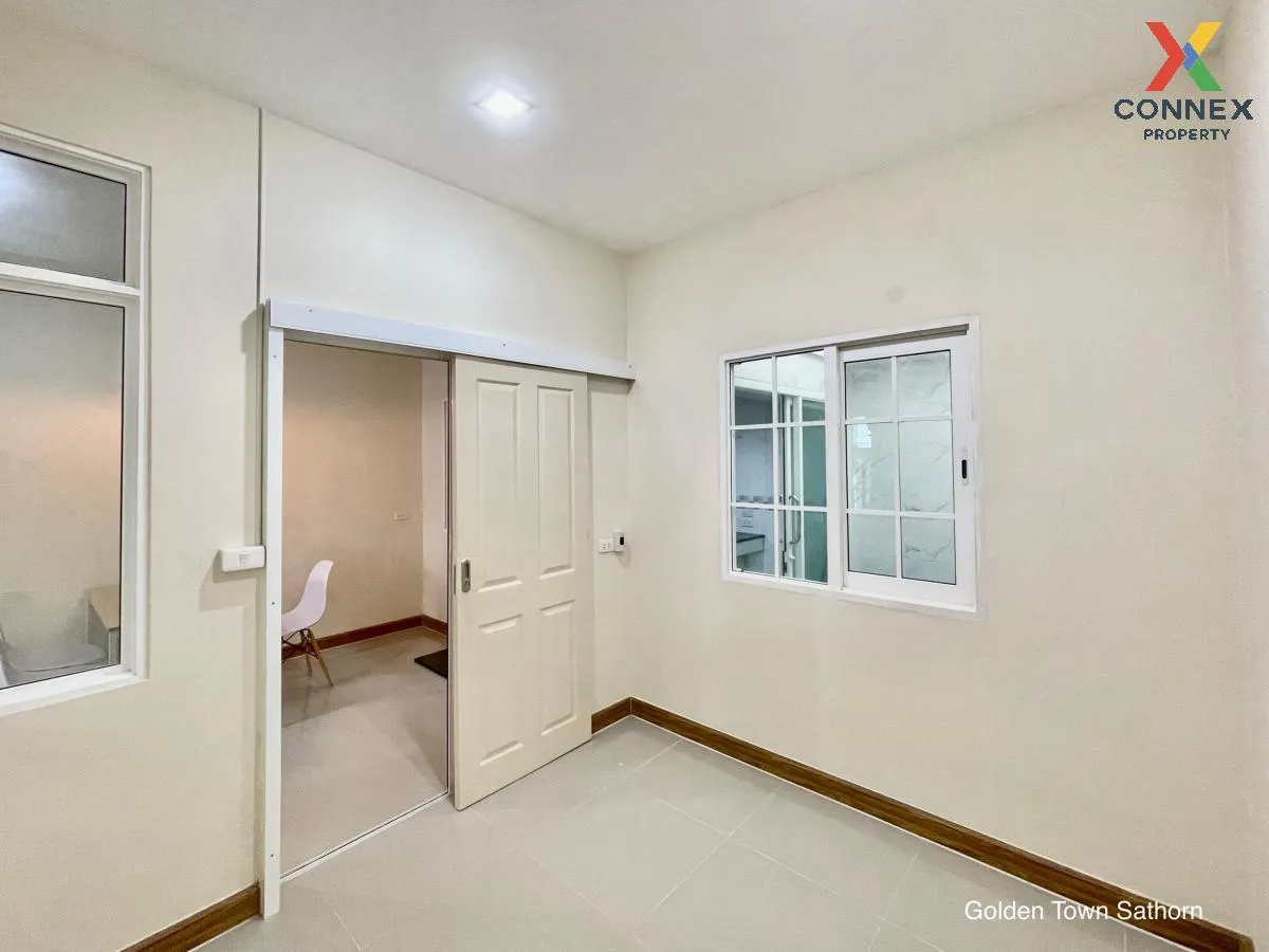 For Rent Townhouse/Townhome  , Golden Town Sathorn , BTS-Wutthaka