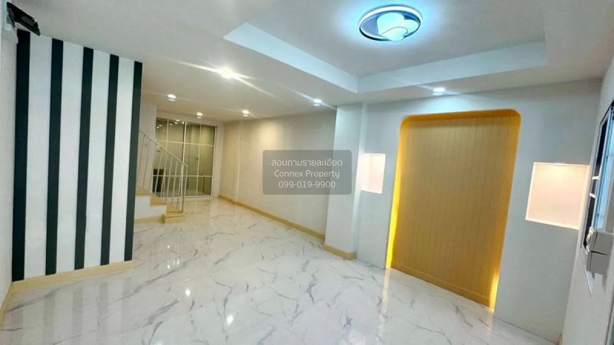 For Sale Townhouse/Townhome  , Baan Chat Narong Villa 3 , newly r