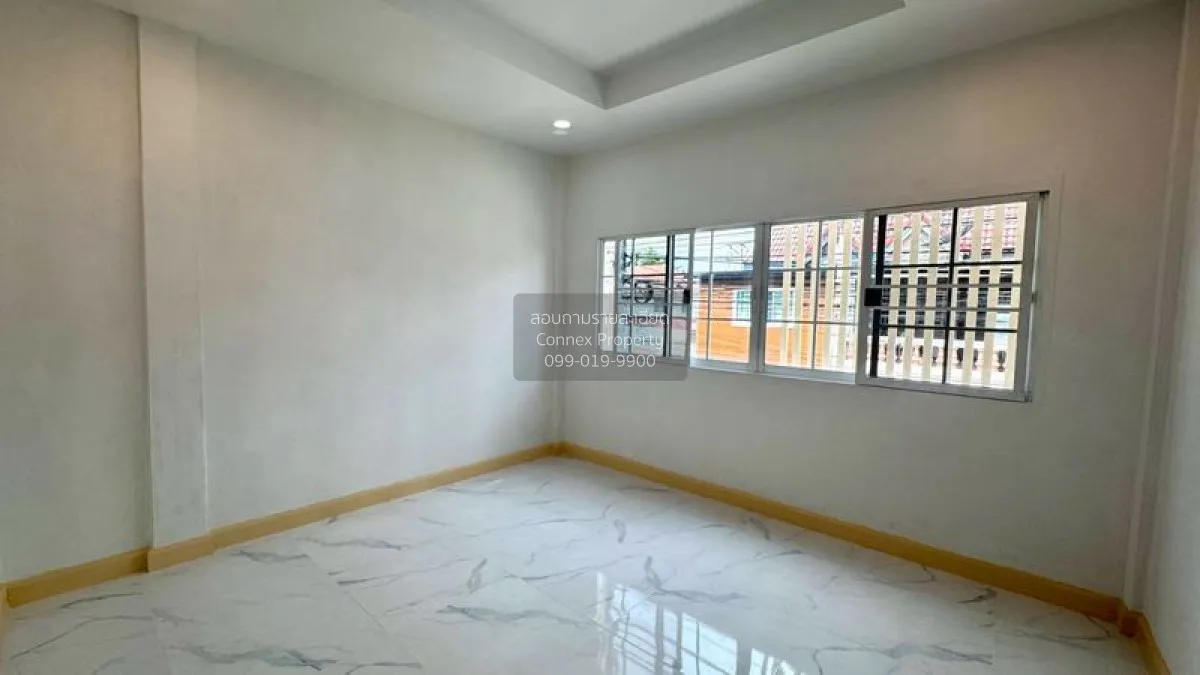 For Sale Townhouse/Townhome  , Baan Chat Narong Villa 3 , newly r