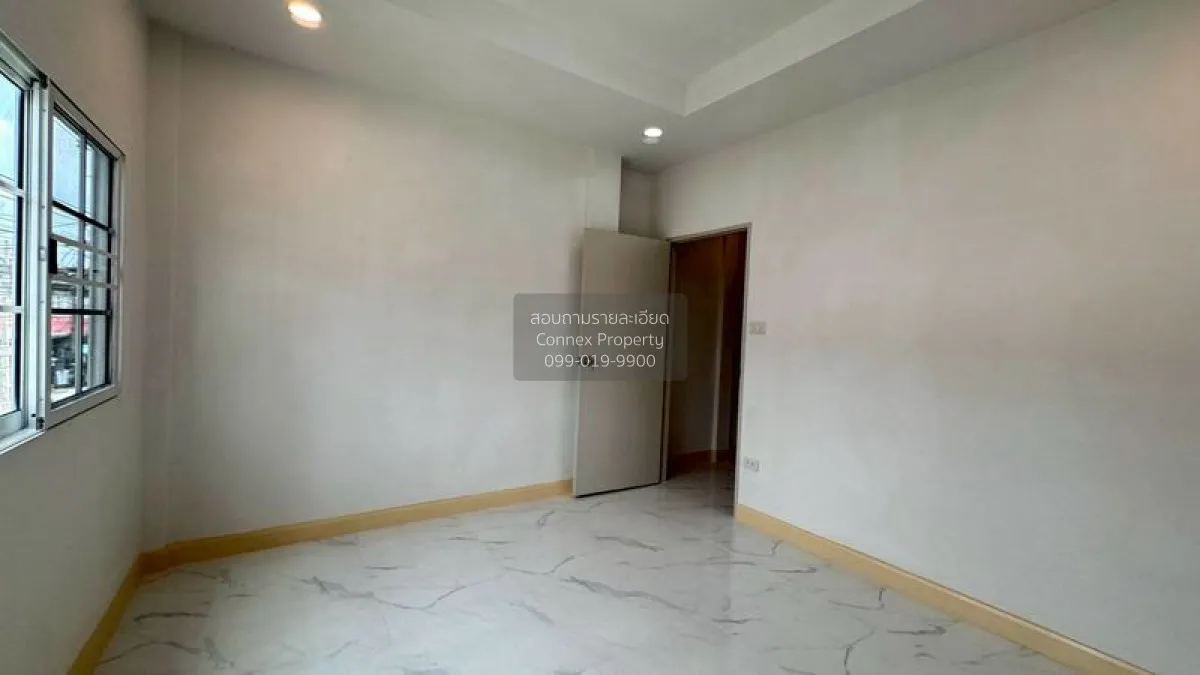 For Sale Townhouse/Townhome  , Baan Chat Narong Villa 3 , newly r