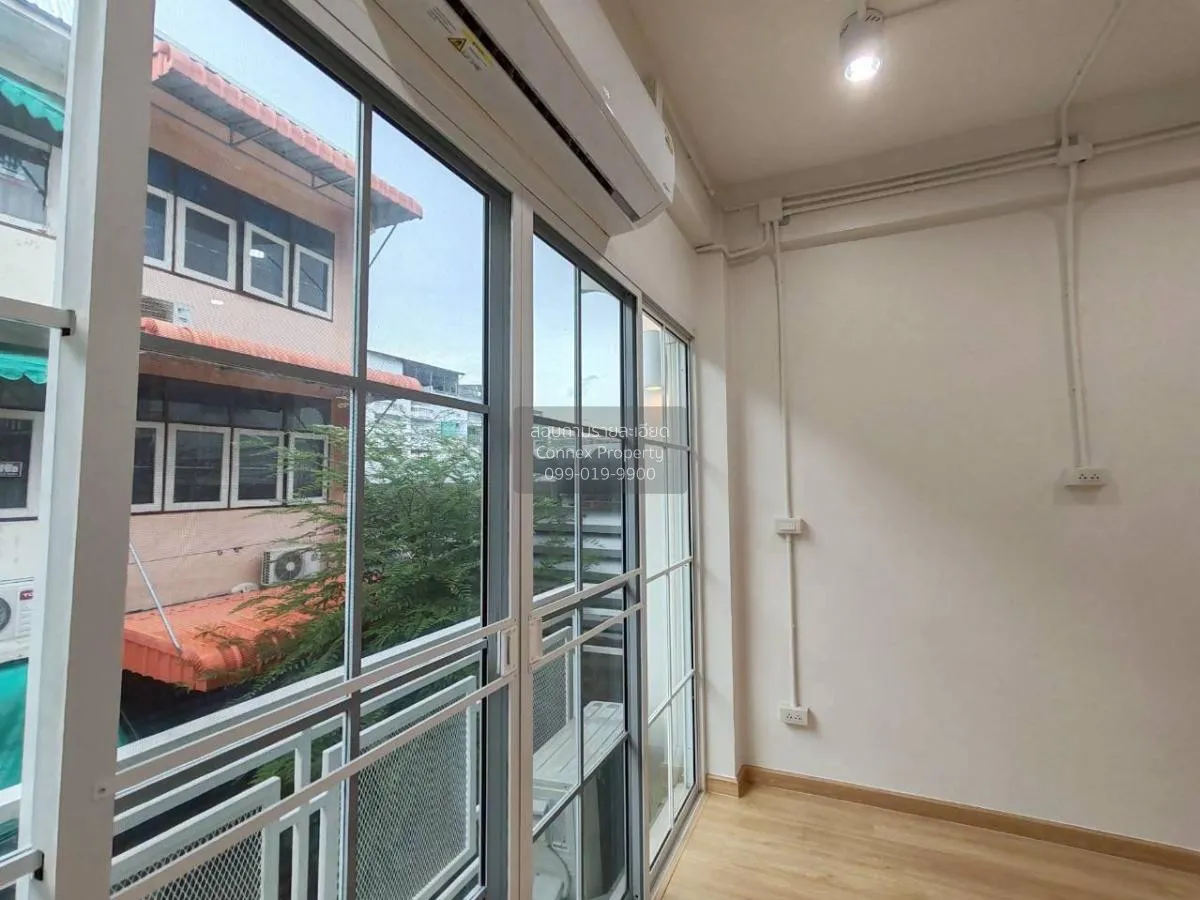 ขายอาคารพาณิชย์ เพชรเกษม 48  บางหว้า เขต ภาษีเจริญ กรุงเทพ CX-137