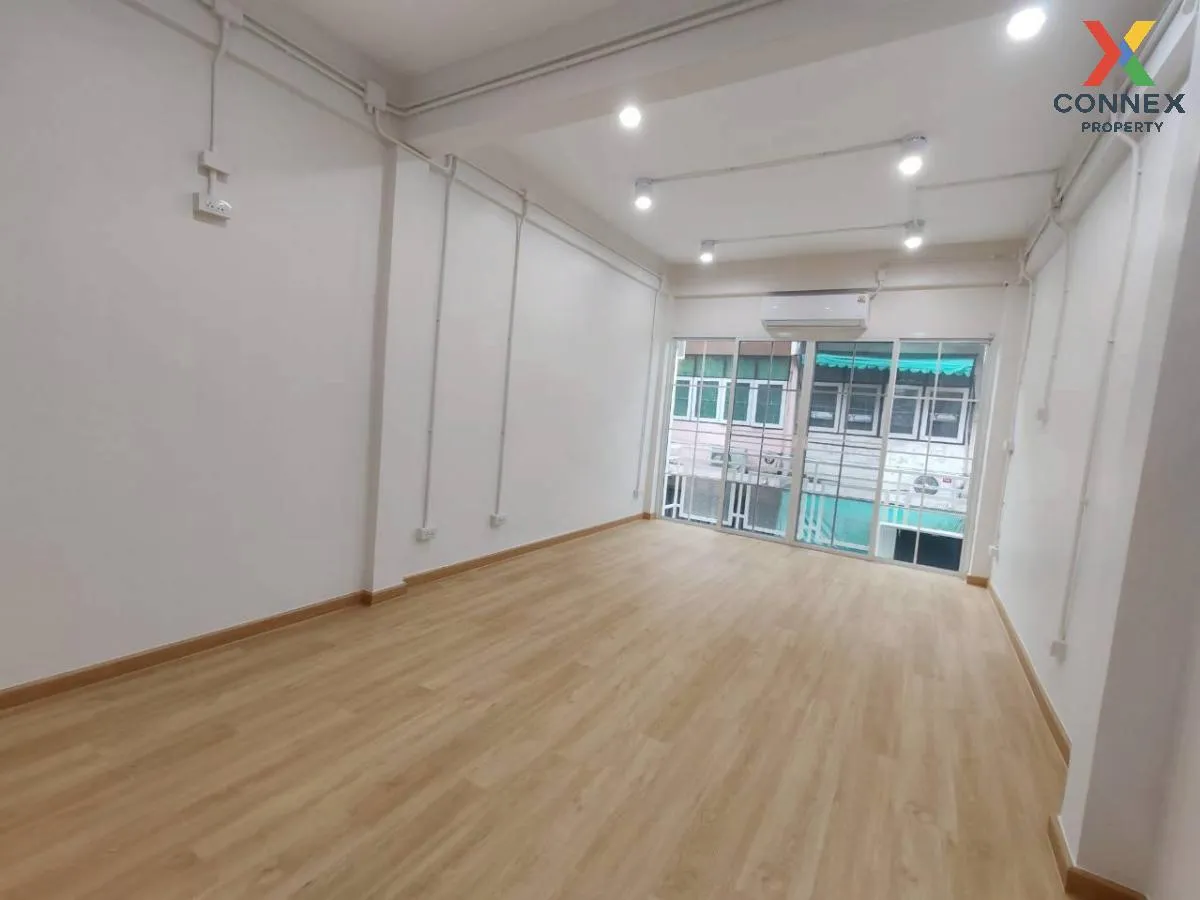 For Sale House  Petchkasem 48 , Bang Wa , Phasi Charoen , Bangkok