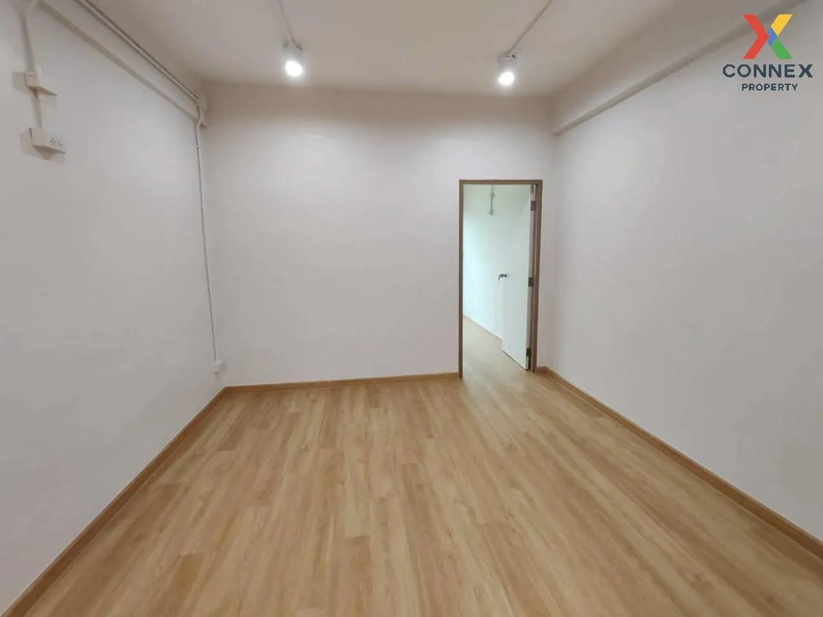 For Sale House  Petchkasem 48 , Bang Wa , Phasi Charoen , Bangkok