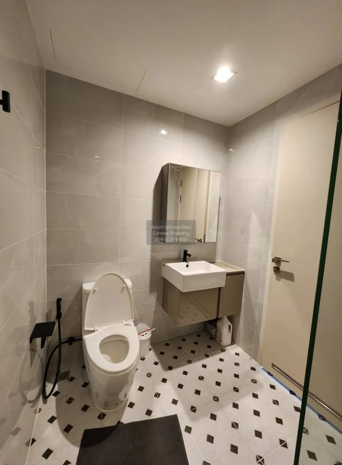 For Rent Condo , The Room Sathorn - Taksin , BTS-Pho Nimit , Bang