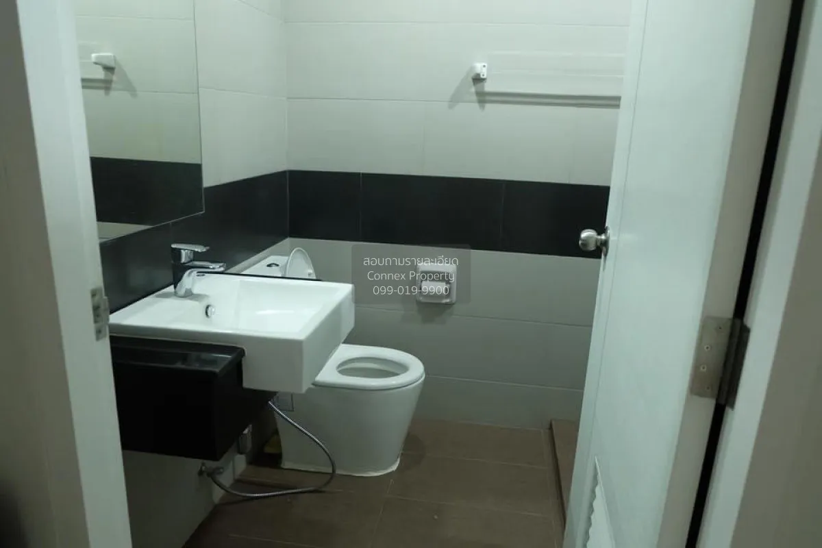 ขายทาวน์โฮม 3 ชั้น หมู่บ้านสเปซ ลาดพร้าว-เหม่งจ๋าย ใกล้รถไฟฟ้า เด