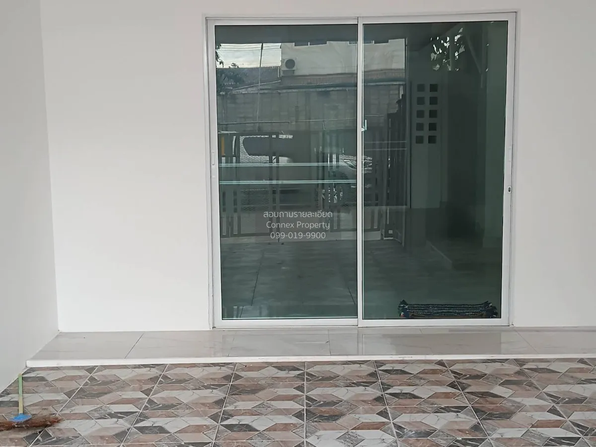 For Sale Townhouse/Townhome  , Baan Samphan Villa Lamlukka Klong  2