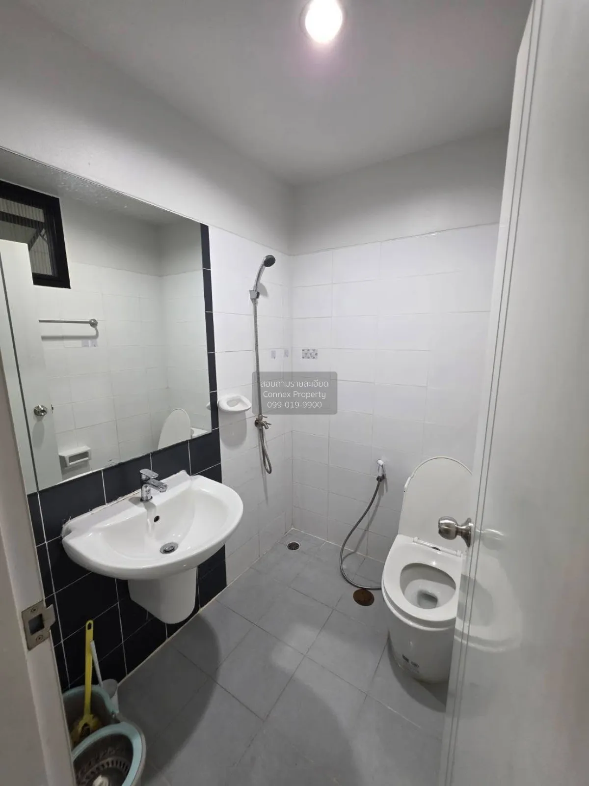 ขายทาวโฮม 2 ชั้น, ซอย 8 ถนนลาดปลาเค้า วิวแม่น้ำ รีโนเวทใหม่ จรเข้