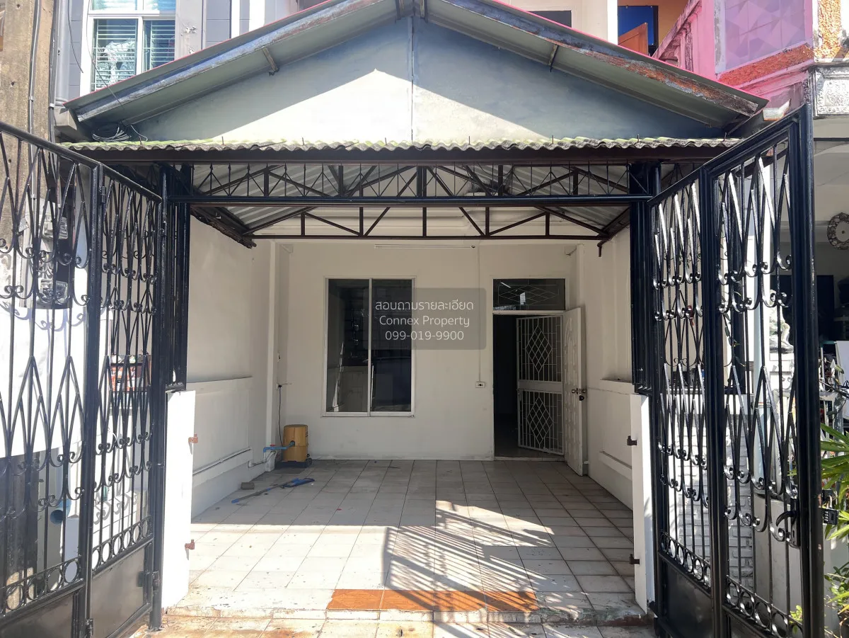 For Sale Townhouse/Townhome  , Baan U Charoen Lat Phrao 101 , MRT 3