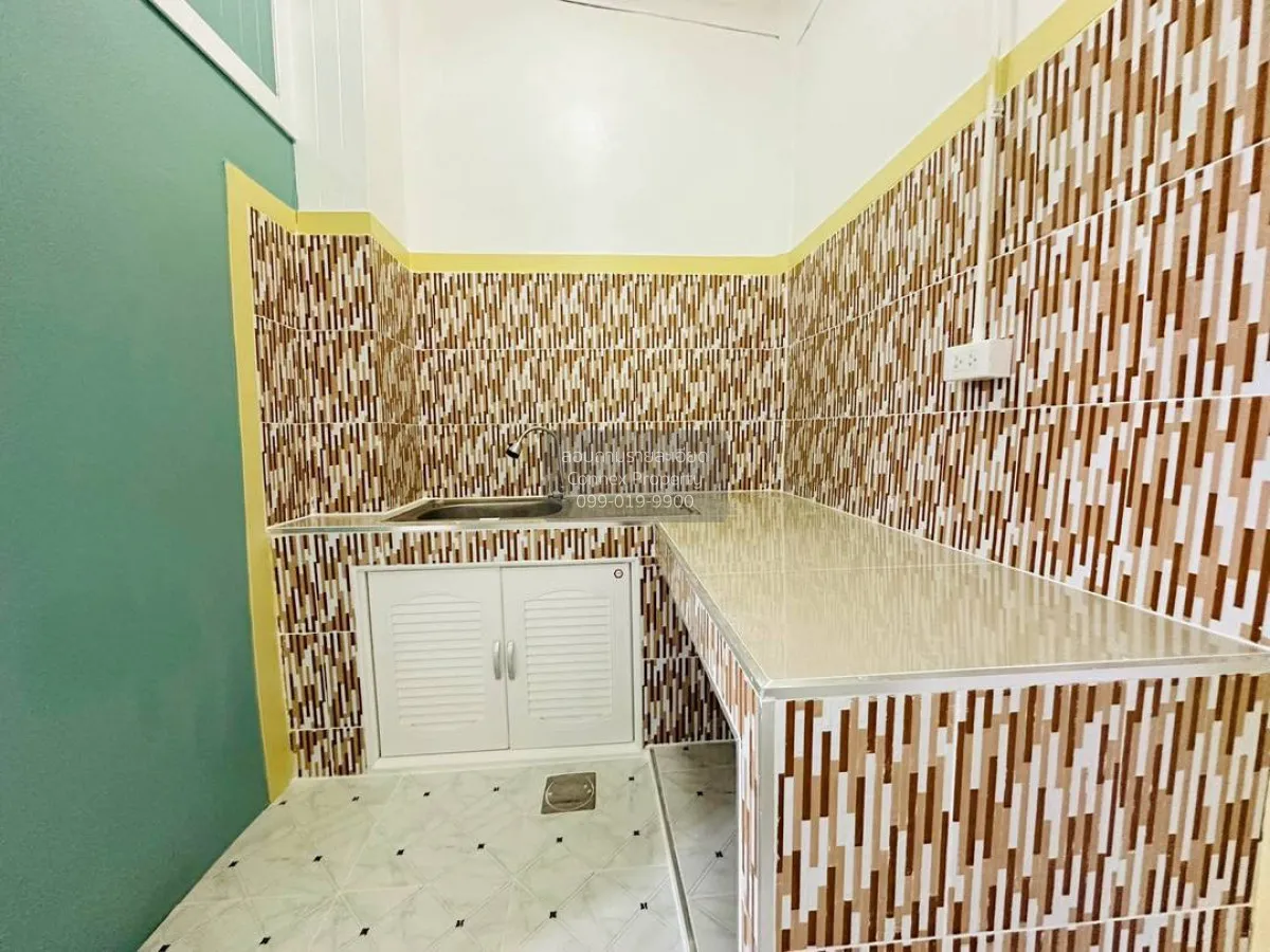 ขายทาวน์เฮ้าส์/ทาวน์โฮม  บ้านปิยวรารมย์ 1 รีโนเวทใหม่ บางบัวทอง บ