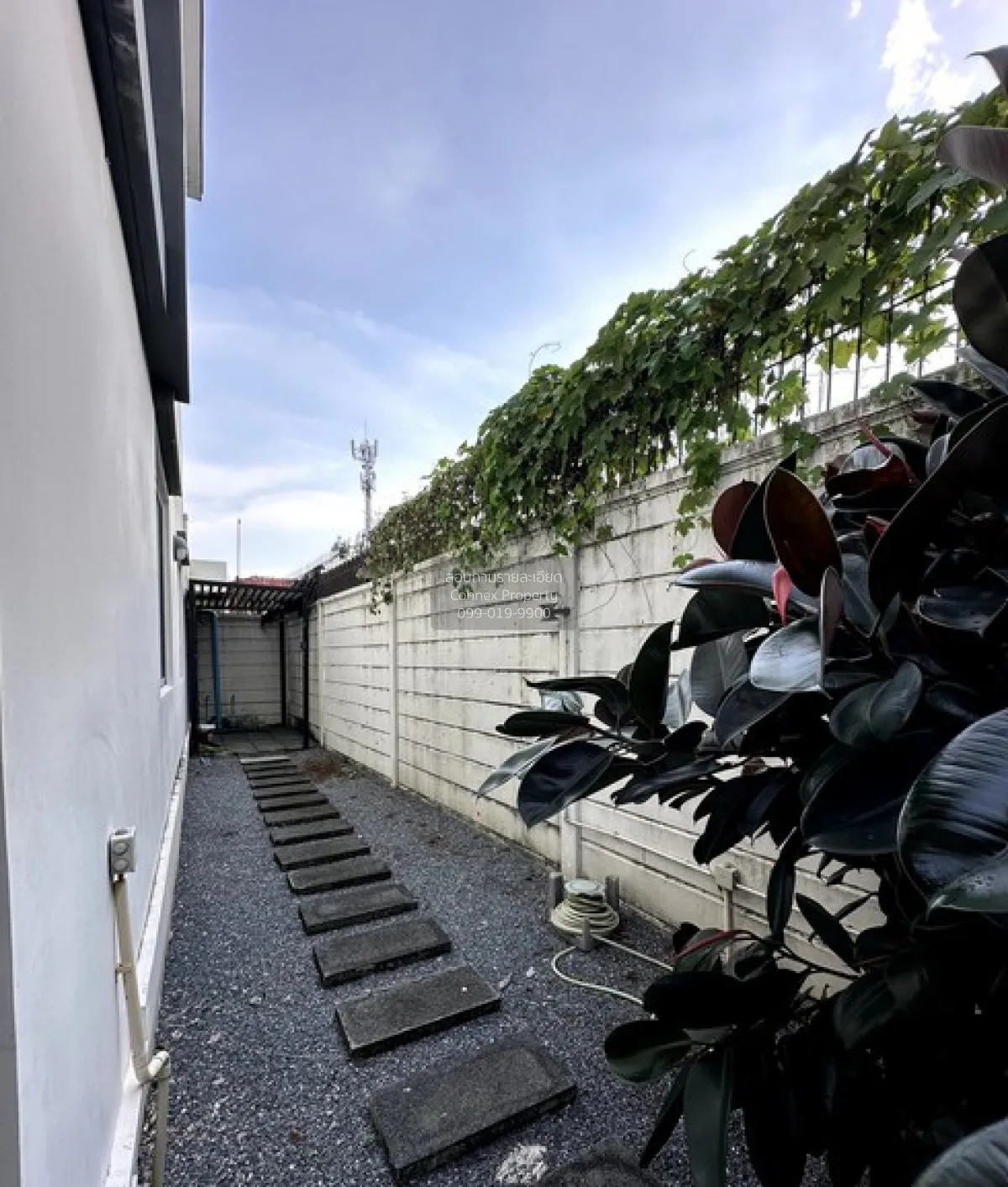 ขายทาวน์เฮ้าส์/ทาวน์โฮม  ทาวน์ อเวนิว ไทม์ ท่าข้าม 16 ห้องมุม แสม 3