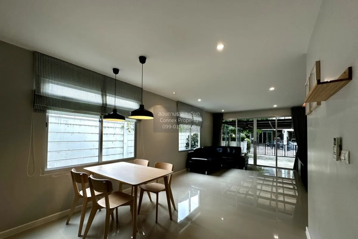 ขายทาวน์เฮ้าส์/ทาวน์โฮม  ทาวน์ อเวนิว ไทม์ ท่าข้าม 16 ห้องมุม แสม 4