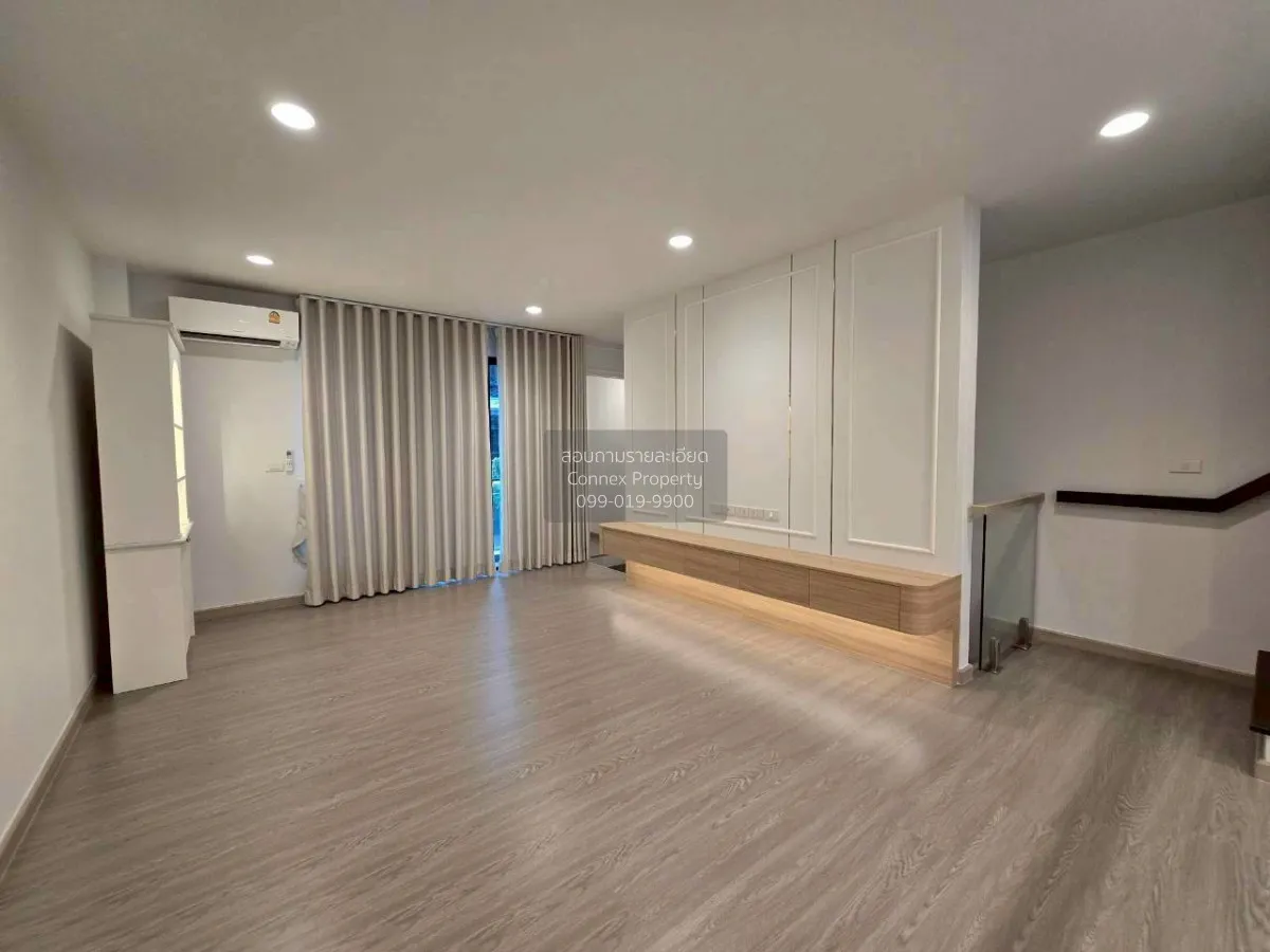 ขายทาวน์เฮ้าส์/ทาวน์โฮม  พรีเมี่ยม เพลส รามอินทรา 14 ห้องมุม ท่าแ