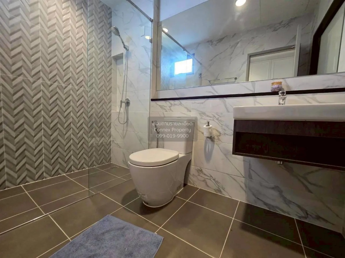 ขายทาวน์เฮ้าส์/ทาวน์โฮม  พรีเมี่ยม เพลส รามอินทรา 14 ห้องมุม ท่าแ