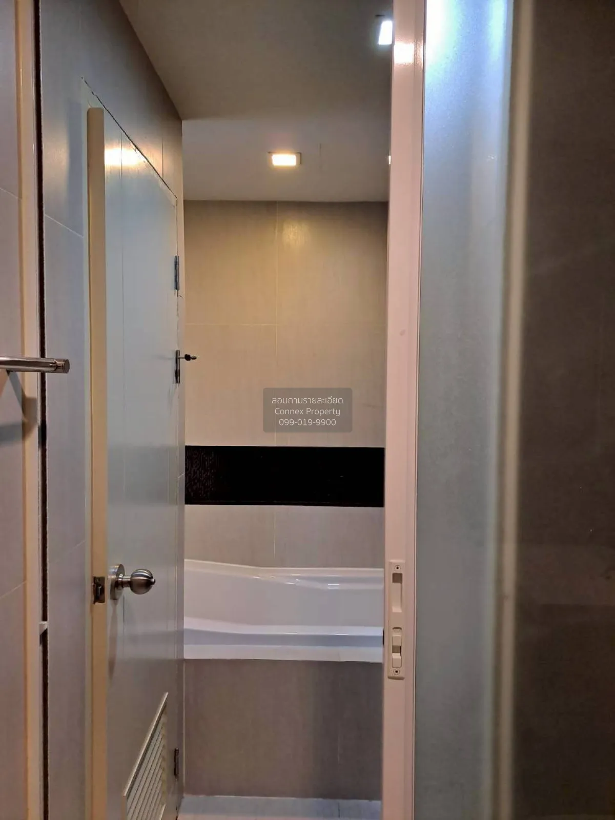 For Rent Condo , Tree Condo Ekamai , BTS-Ekkamai , Phra Khanong ,