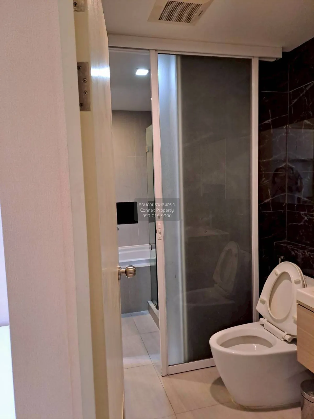 For Rent Condo , Tree Condo Ekamai , BTS-Ekkamai , Phra Khanong ,