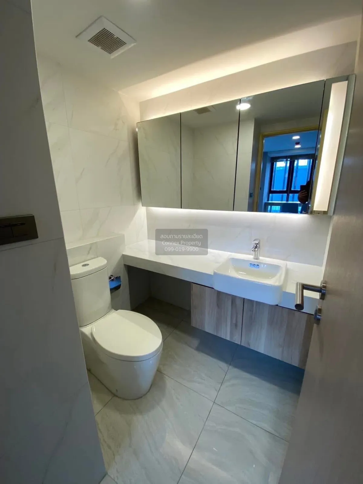 เช่าคอนโด  วาลเด้น อโศก MRT-สุขุมวิท คลองเตยเหนือ เขต วัฒนา กรุงเ