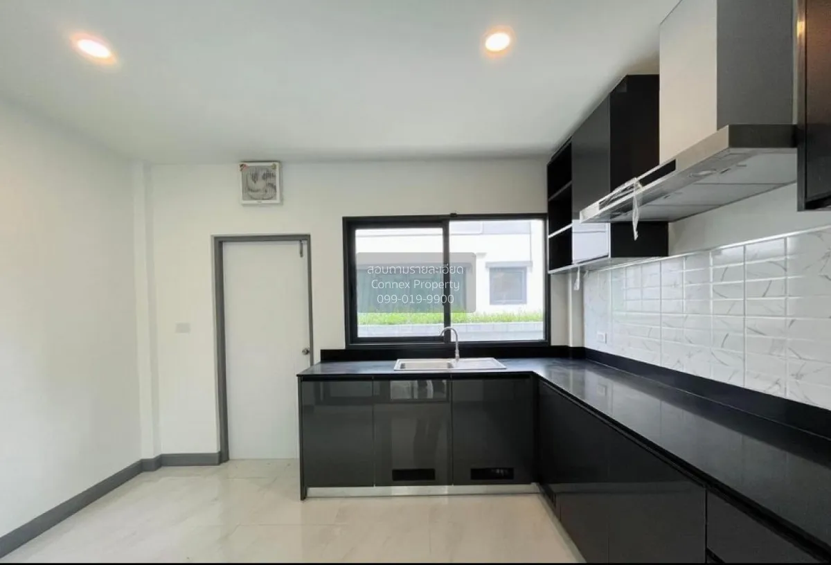 For Sale House , THE CITY Sukhumvit - Onnut , corner unit , Prawe