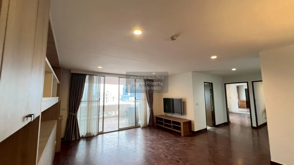 For Sale Condo , Newton Tower , high floor , BTS-Nana , Khlong To 1