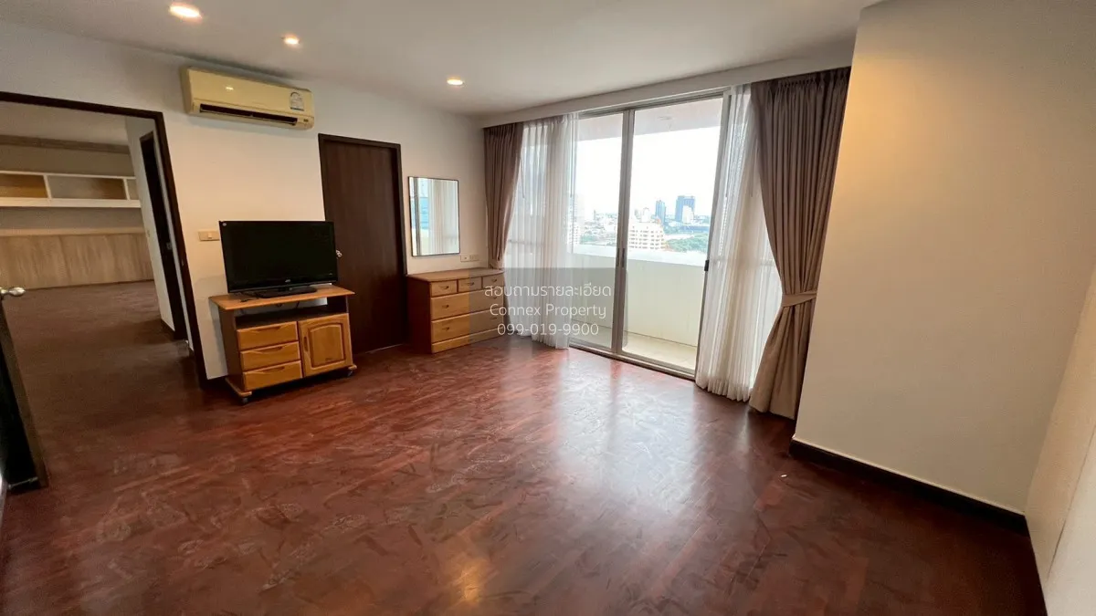 For Sale Condo , Newton Tower , high floor , BTS-Nana , Khlong To
