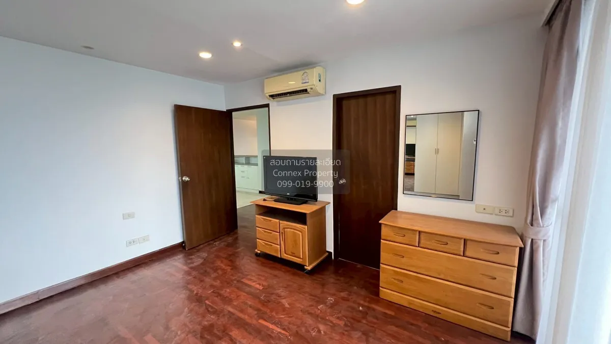 For Sale Condo , Newton Tower , high floor , BTS-Nana , Khlong To
