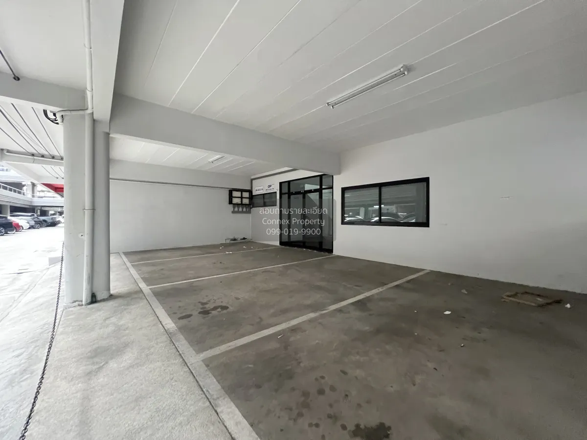 ขายอาคารสำนักงาน  พาร์คอเวนิว ห้องริมใน 2 คูหา ขายพร้อมผู้เช่า เอ