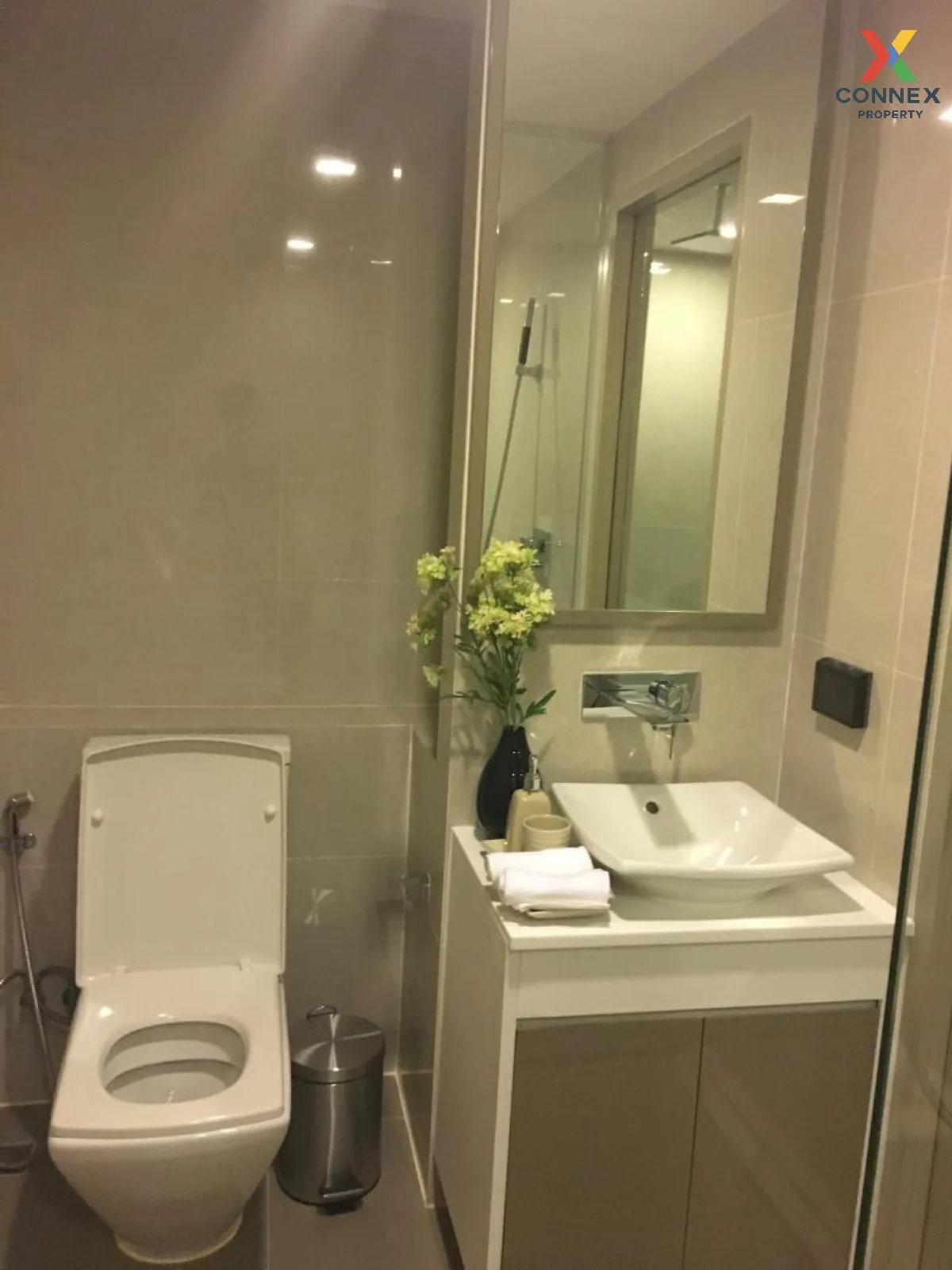 เช่าคอนโด  ลิฟ แอท 49 BTS-ทองหล่อ คลองตันเหนือ เขต วัฒนา กรุงเทพ 