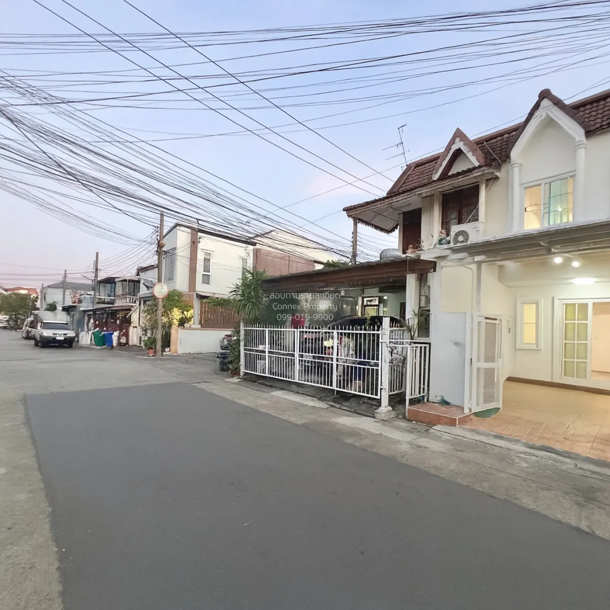 For Sale Townhouse/Townhome  , Baan U Charoen Lat Phrao 101 ,  Hu
