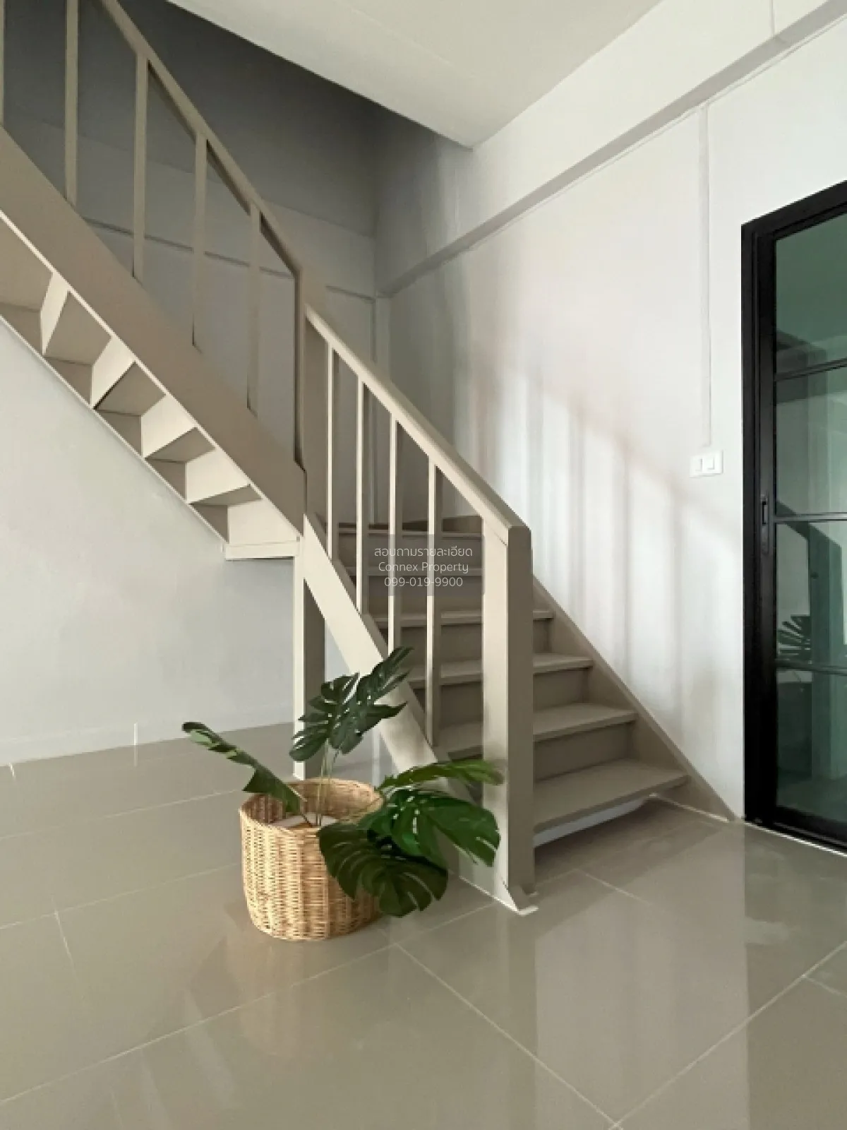 For Rent Townhouse/Townhome  , Baan Den Thong , Thepharak , Muean 3