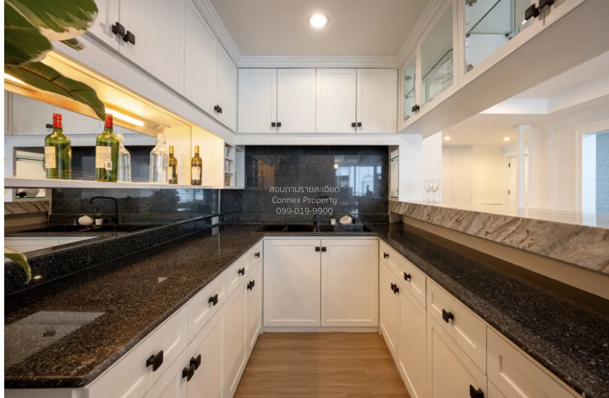 ขายคอนโด  ลาส โคลินาส MRT-สุขุมวิท คลองเตยเหนือ เขต วัฒนา กรุงเทพ