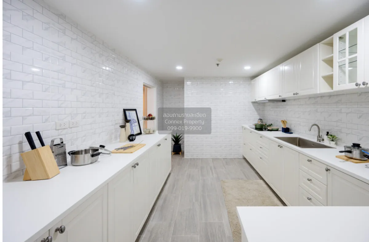 ขายคอนโด  ลาส โคลินาส MRT-สุขุมวิท คลองเตยเหนือ เขต วัฒนา กรุงเทพ