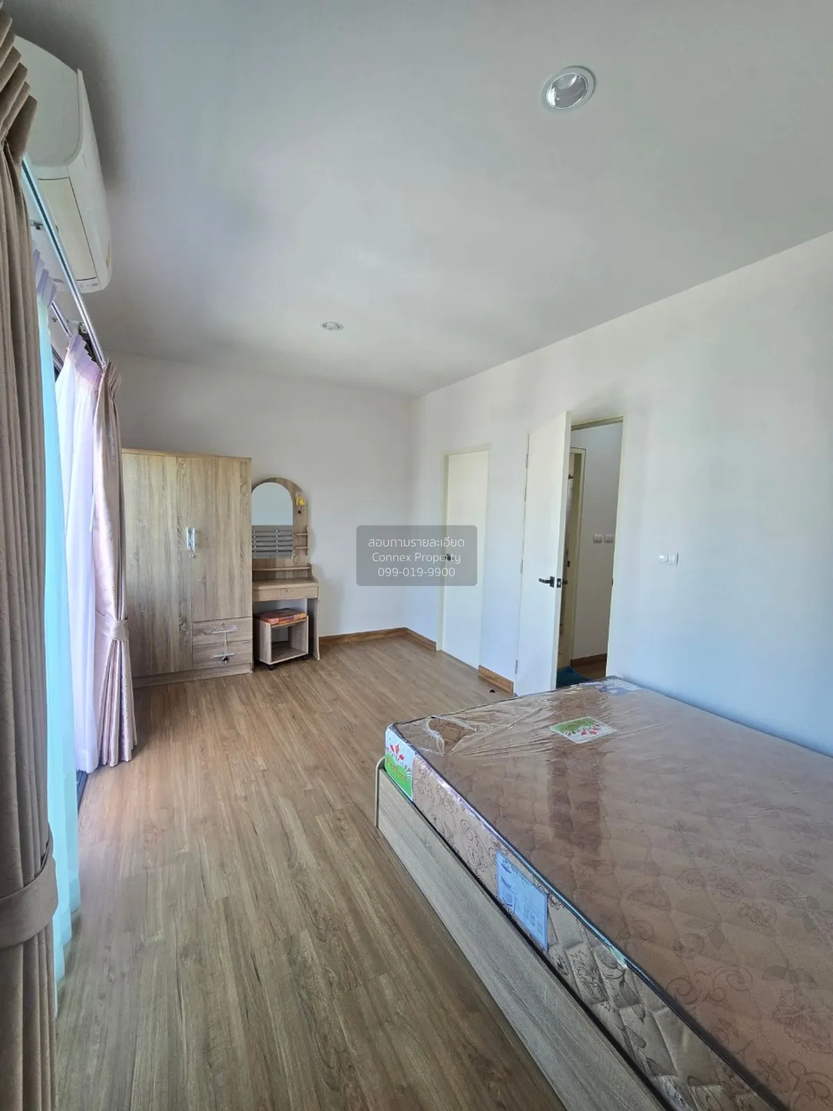 For Rent Townhouse/Townhome  , Baan Klang Muang Srinakarin-Onnut 