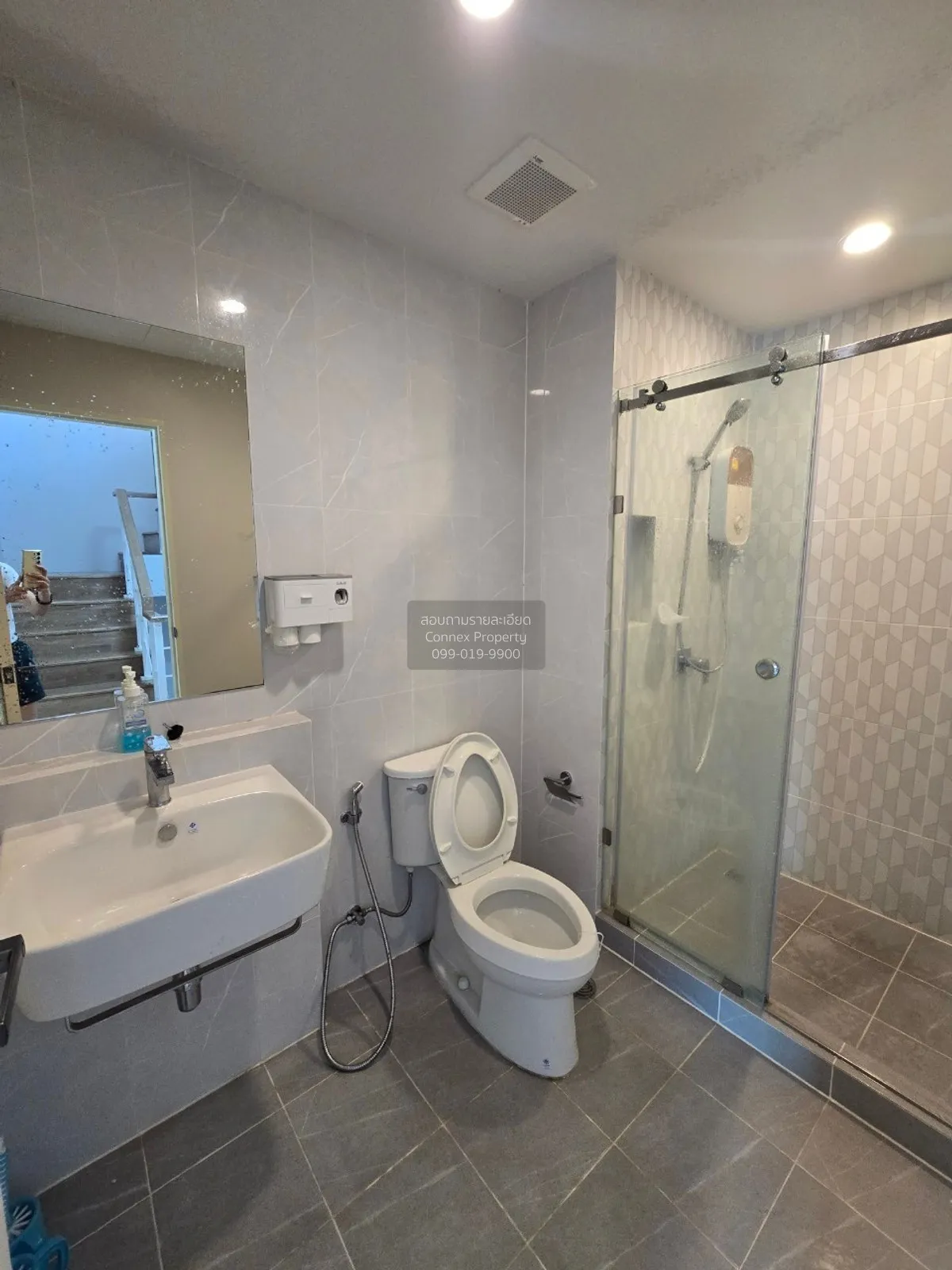 For Rent Townhouse/Townhome  , Baan Klang Muang Srinakarin-Onnut 