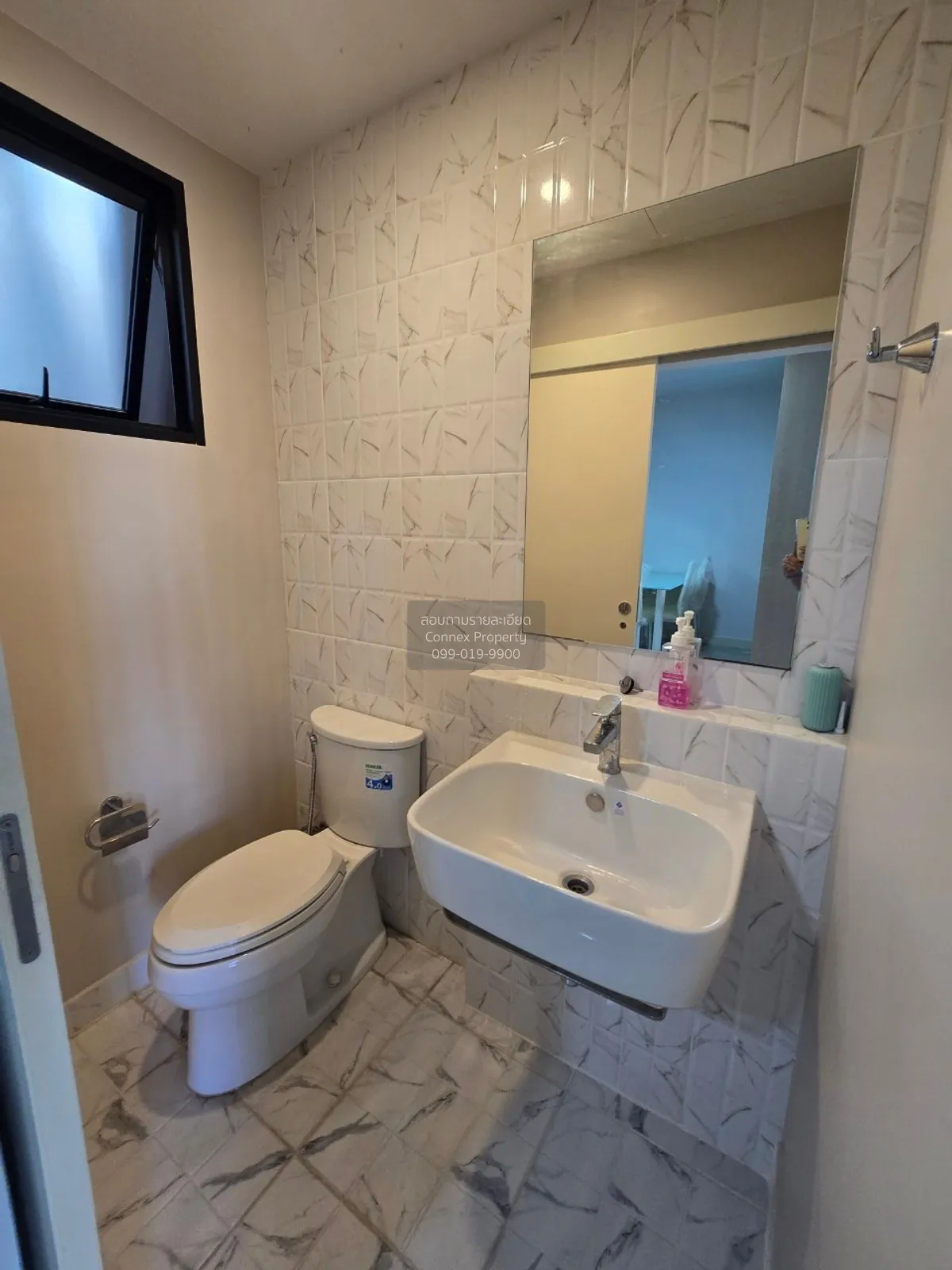 For Rent Townhouse/Townhome  , Baan Klang Muang Srinakarin-Onnut 