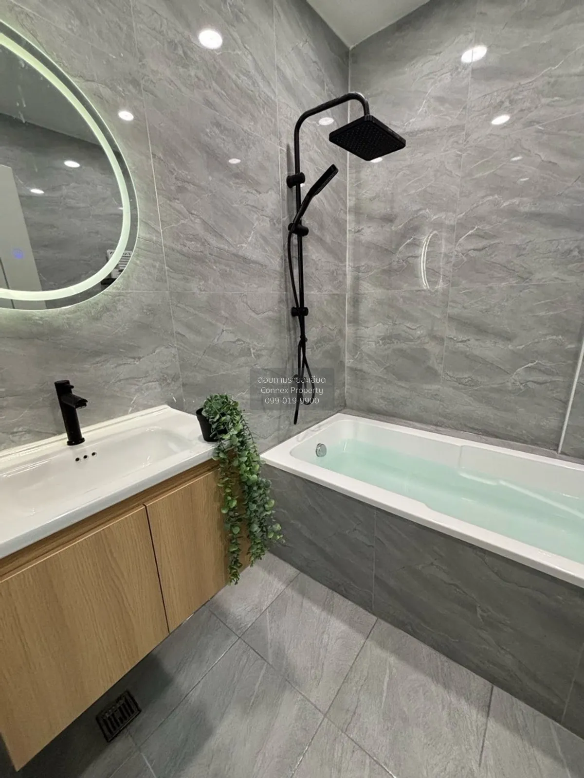 For Sale Townhouse/Townhome  , Sinthawee Ngam Charoen , Tha Kham 