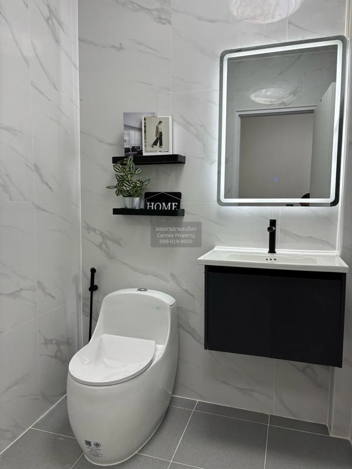 For Sale Townhouse/Townhome  , Sinthawee Ngam Charoen , Tha Kham 