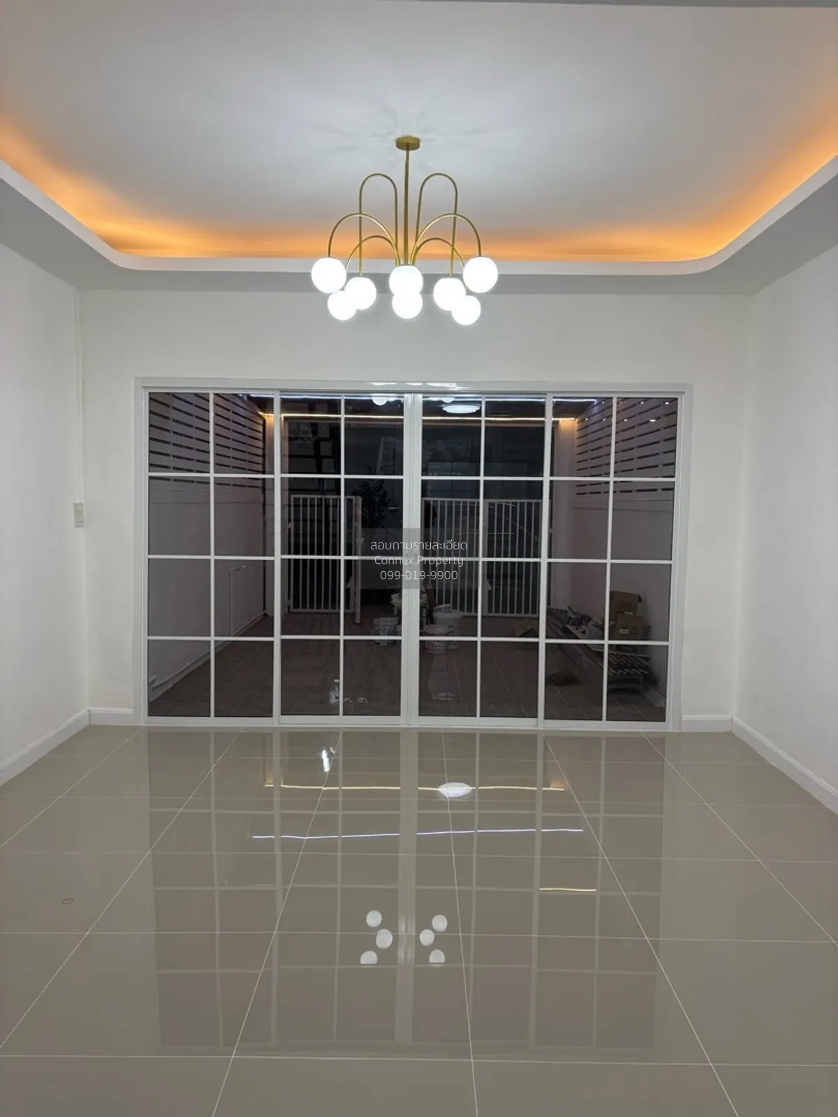 For Sale Townhouse/Townhome  , Sinthawee Ngam Charoen , Tha Kham  2