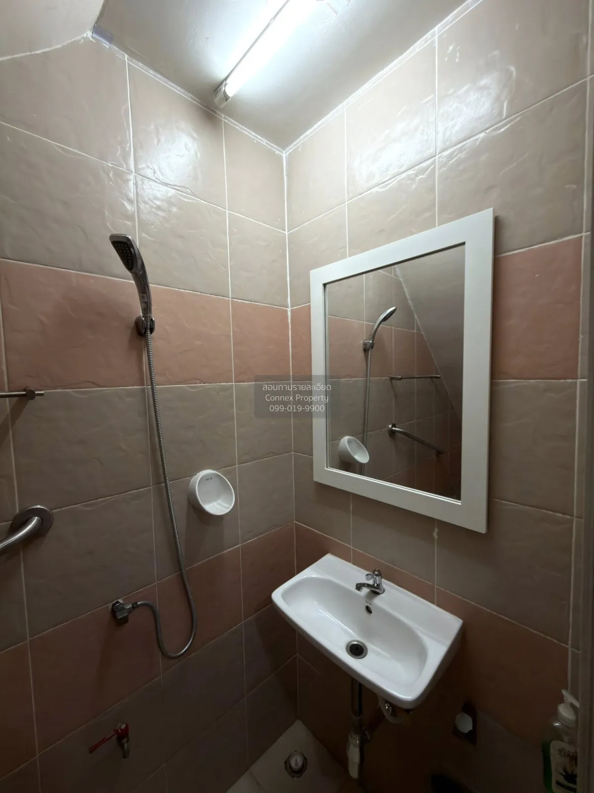 For Sale townhouse Lat Pla Khao48 , Chorakhe Bua , Lat Phrao , Ba