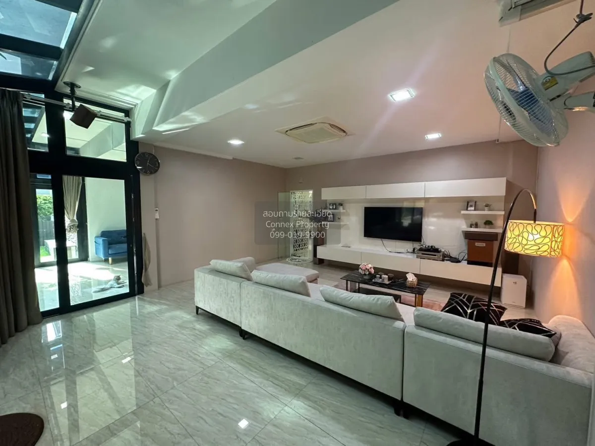 For Rent House , Manthana Rama 9 - Srinakarin , MRT-Sri Kretta ,  2