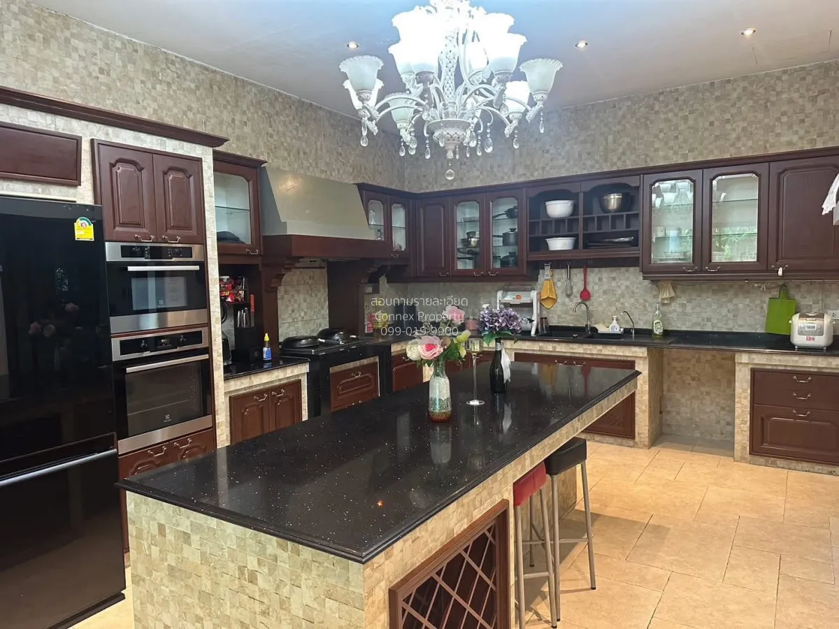 For Rent House , Manthana Rama 9 - Srinakarin , MRT-Sri Kretta , 