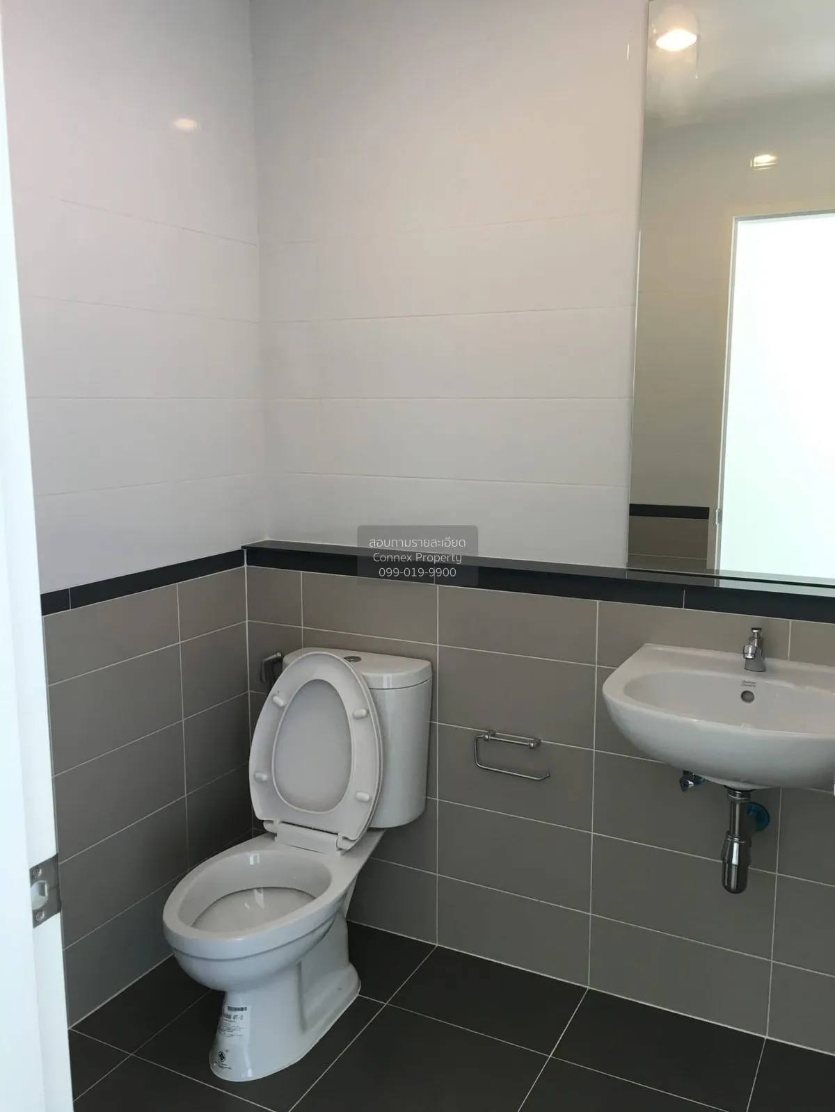 For Sale Townhouse/Townhome  , Baan Klang Muang Suanluang , Nong 