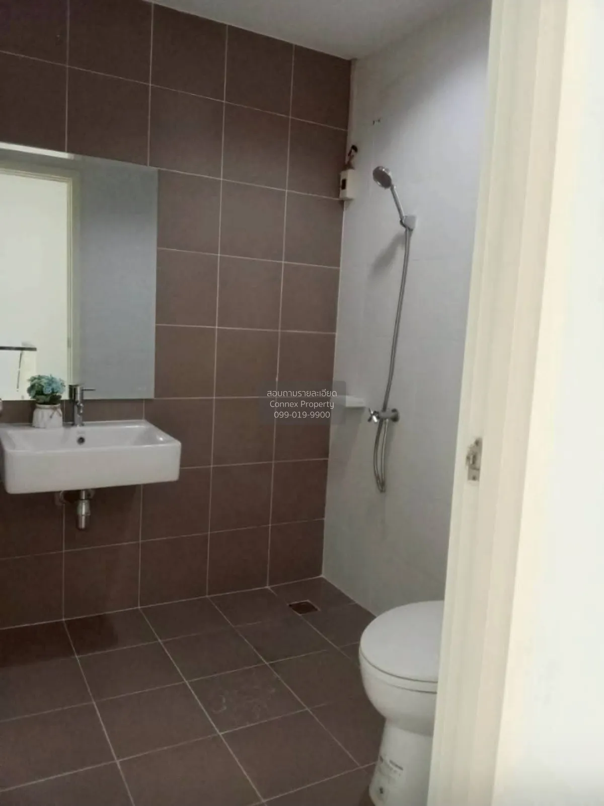 For Sale Townhouse/Townhome  , Baan Pruksa 98 Soi Kaew In - Bang 