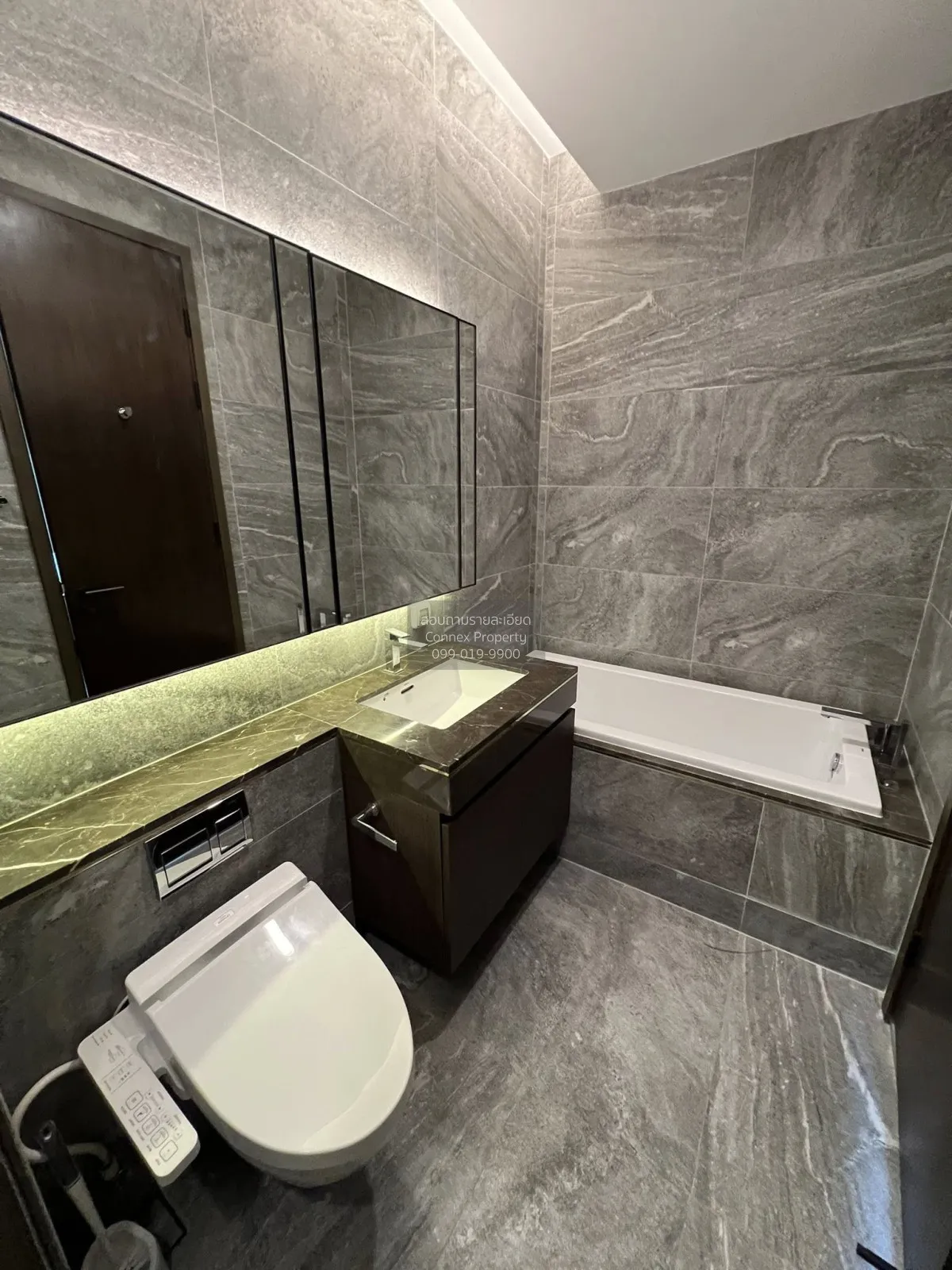 For Rent Condo , The Esse Sukhumvit 36 , BTS-Thong Lo , Phra Khan