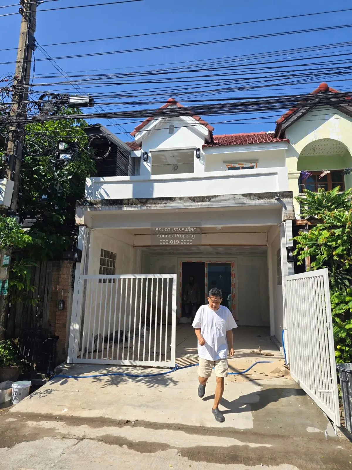 For Sale 2-storey townhouse, newly renovated, Lat Phrao 101, cent 1
