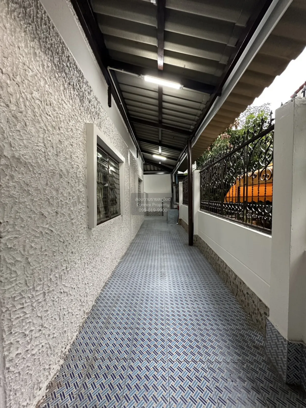 For Sale House , Baan Preecha Suwinthawong , Saen Saep , Min Buri