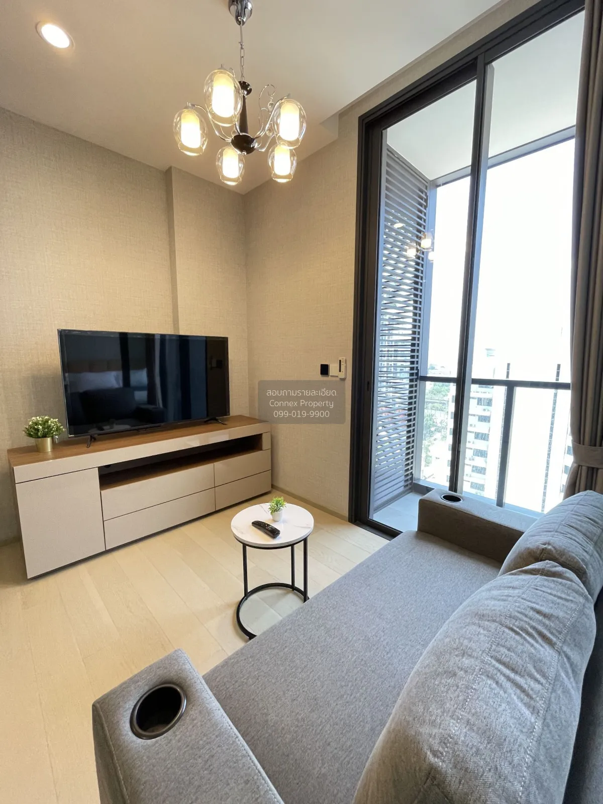 เช่าคอนโด  ดิ เอ็กซ์โทร พญาไท - รางน้ำ BTS-อนุสาวรีย์ชัยสมรภูมิ ถ 1