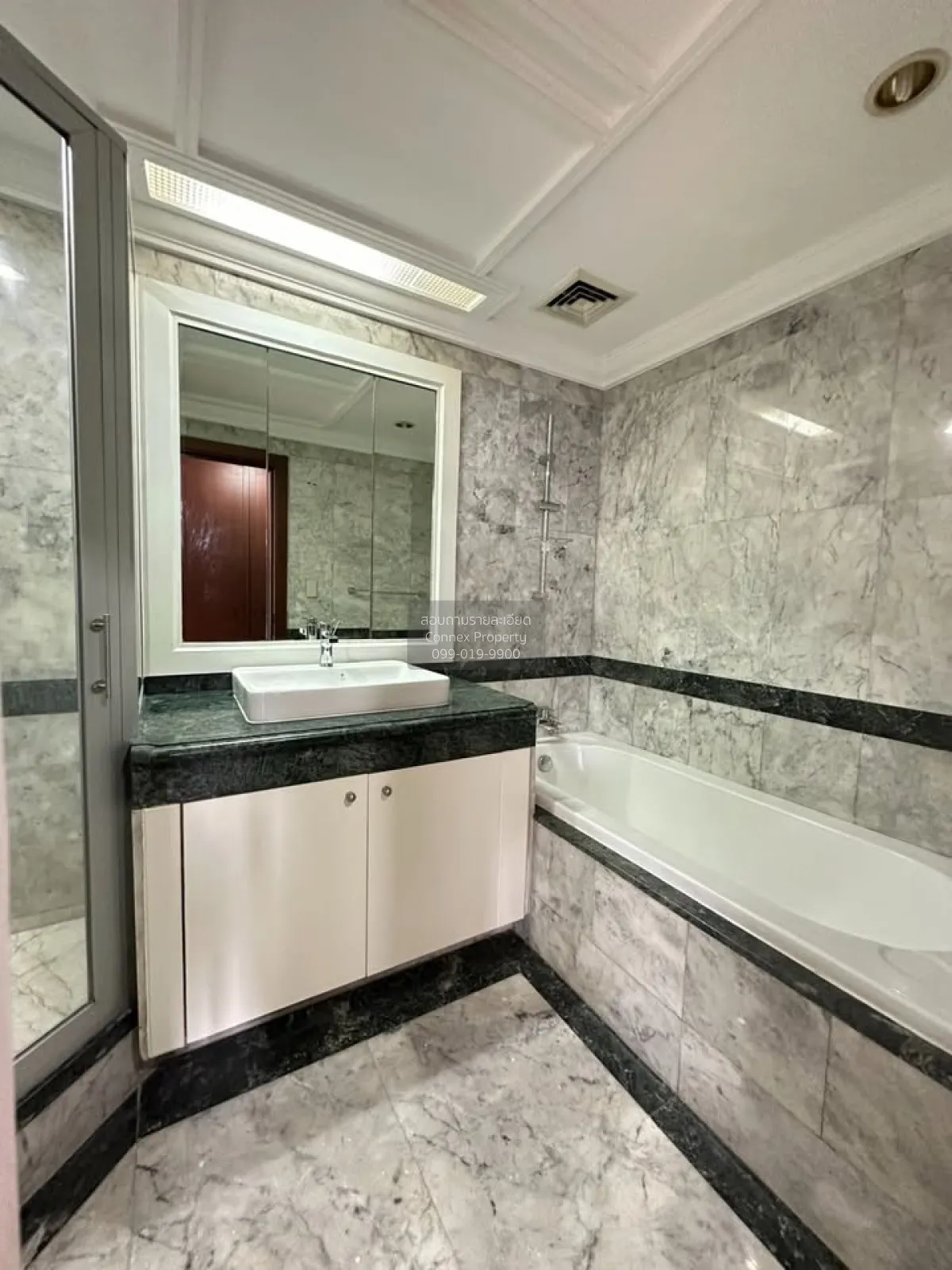 For Sale Condo , All Seasons Mansion , BTS-Phloen Chit , Lumpini 