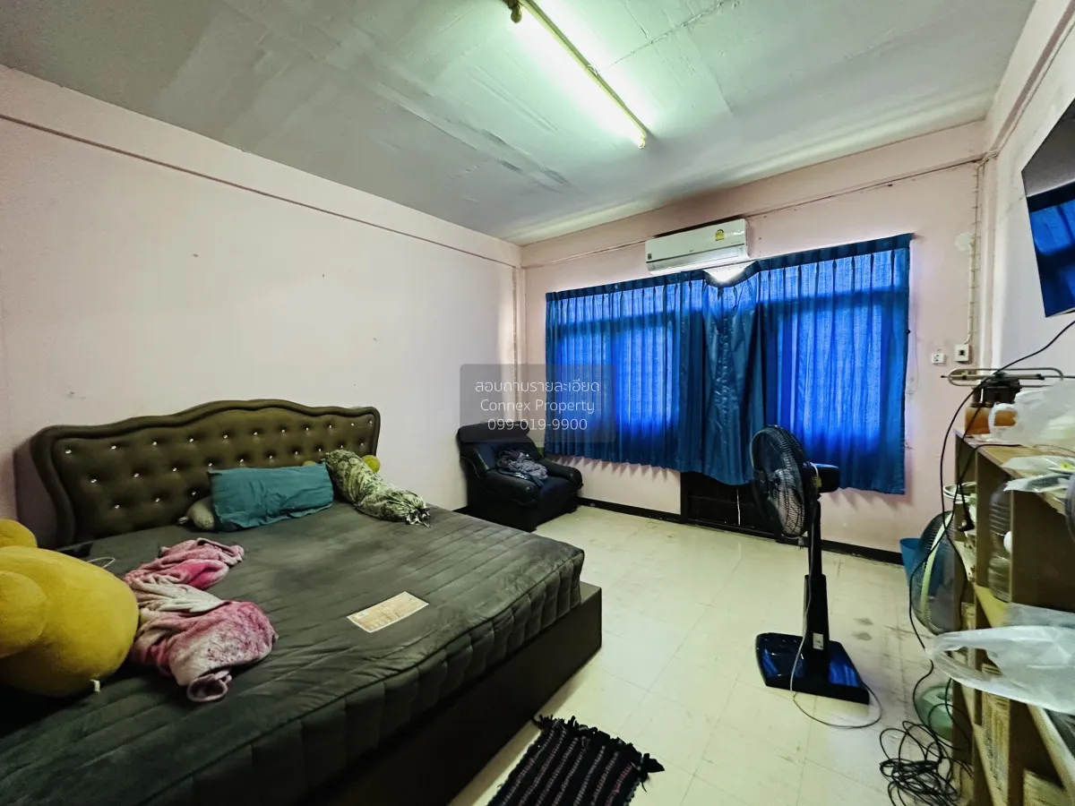 For Sale Commercial  building Suksawa 64 , Bang Phueng , Phra Pra