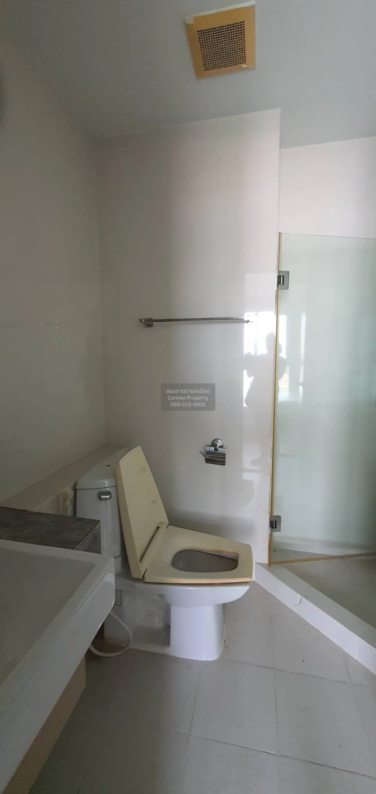 ขายคอนโด  คริสมา รามอินทรา รามอินทรา เขต คันนายาว กรุงเทพ CX-1389