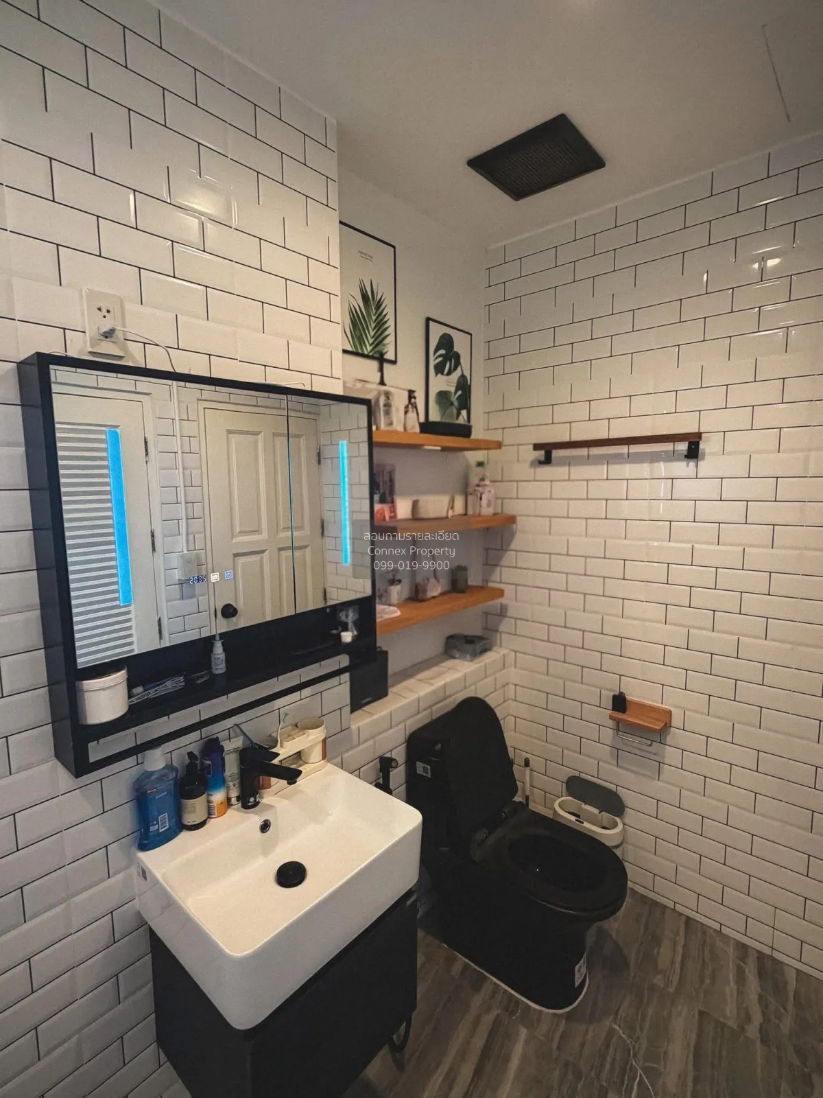 ขายทาวเฮ้าส์ 2 ชั้น หลังมุม มีพื้นที่ทำสวน บ้าน Smart Home  ห้องม