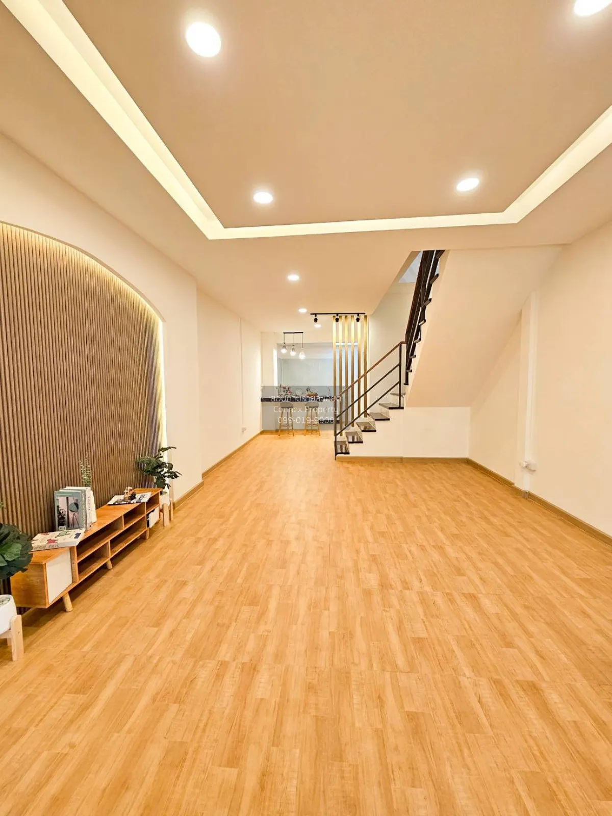 ขายทาวน์เฮ้าส์/ทาวน์โฮม  อยู่เจริญ วิภาวดี รีโนเวทใหม่ สนามบิน เข